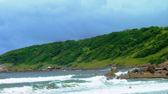 Praia do Porto Novo - Portinho - Praia do Rosa Sul - Canto Norte - Imbituba - Litoral Catarinense - Estado de Santa Catarina - Regio Sul - Brasil