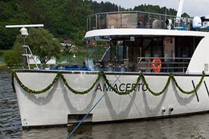 Viso externa do navio de cruzeiro Amacerto da AmaWaterways