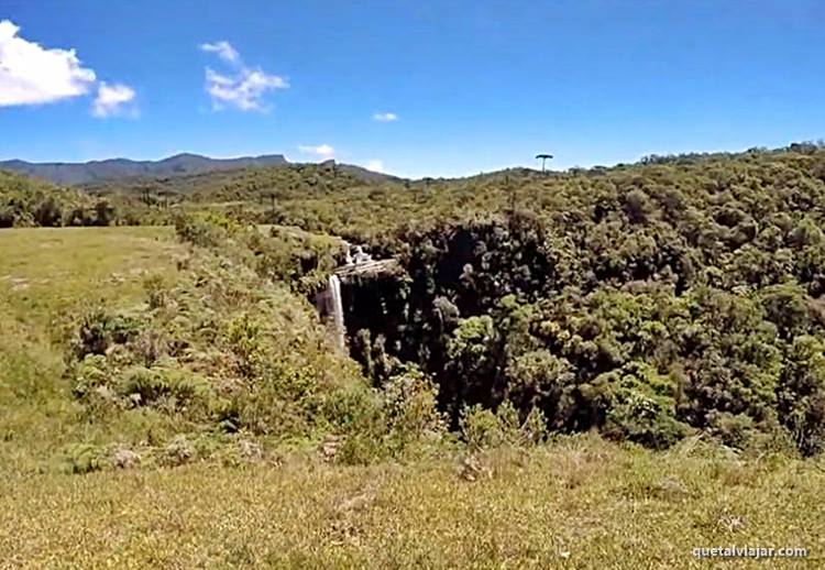 Viajar no feriado de Carnaval para a cidade de Anitpolis - Carnaval 2026 em Anitpolis - Cachoeira dos Medeiros - Estado de Santa Catarina - Regio Sul - Brasil