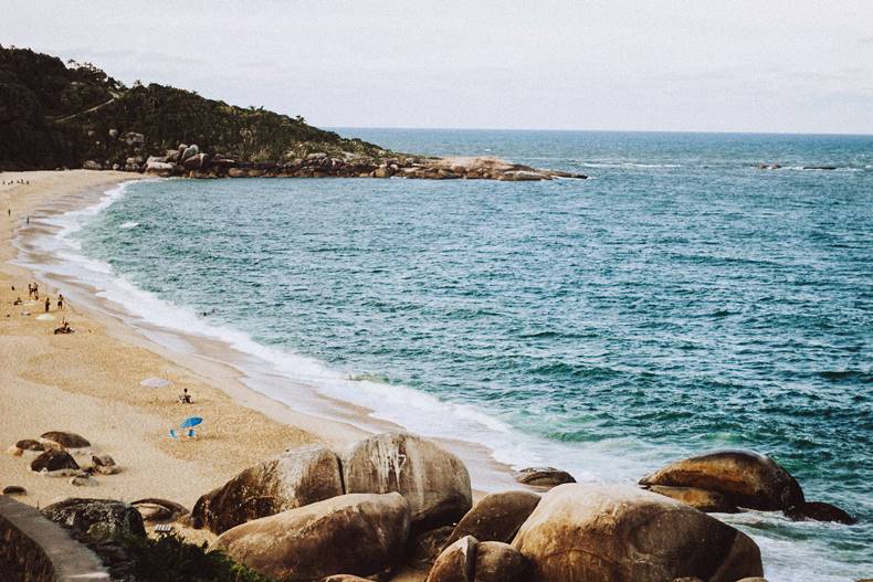 Praia de Taquarinhas - Praia de Laranjeiras - Balnerio Cambori - Litoral Catarinense - Estado de Santa Catarina - Regio Sul - Brasil