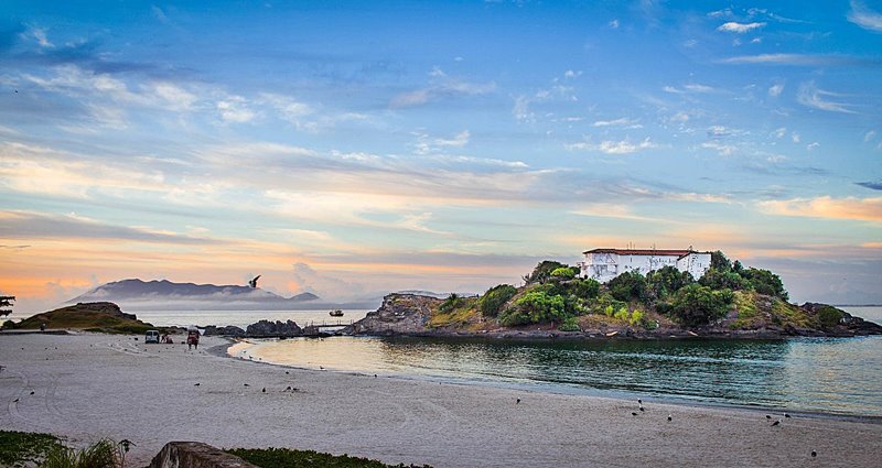 Viajar no feriado de Ano Novo para Cabo Frio - feriado de 1 de janeiro de 2024 em Cabo Frio - Praia do Forte - Forte So Mateus - Costa do Sol - Regio dos Lagos - Rio de Janeiro - Regio Sudeste - Brasil