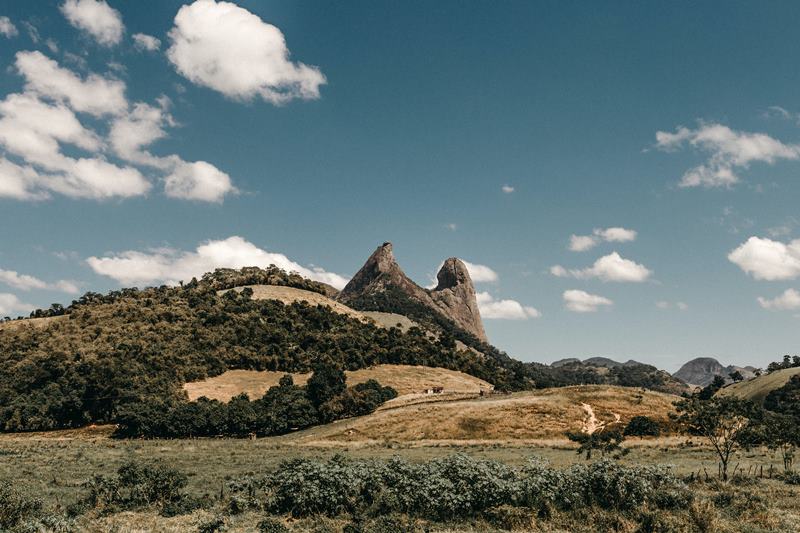 Monumento Natural o Frade e a Freira - Cachoeiro de Itapemirim - Itapemirim - Vargem Alta - Estado do Esprito Santo - Regio Sudeste - Brasil