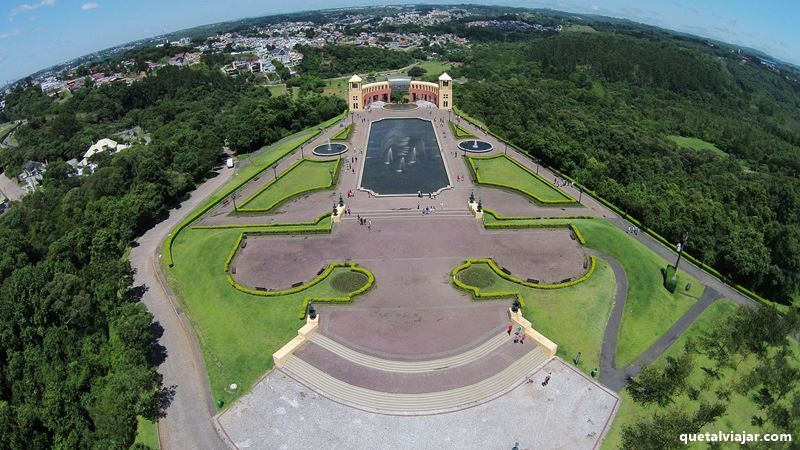 Viajar no feriado de Nossa Senhora Aparecida para Curitiba - 12 de outubro de 2025 em Curitiba