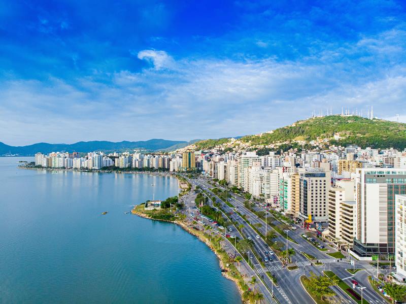 Avenida Beira Mar Norte - Ilha de Florianpolis - Estado de Santa Catarina - Litoral Catarinense - Regio Sul - Brasil