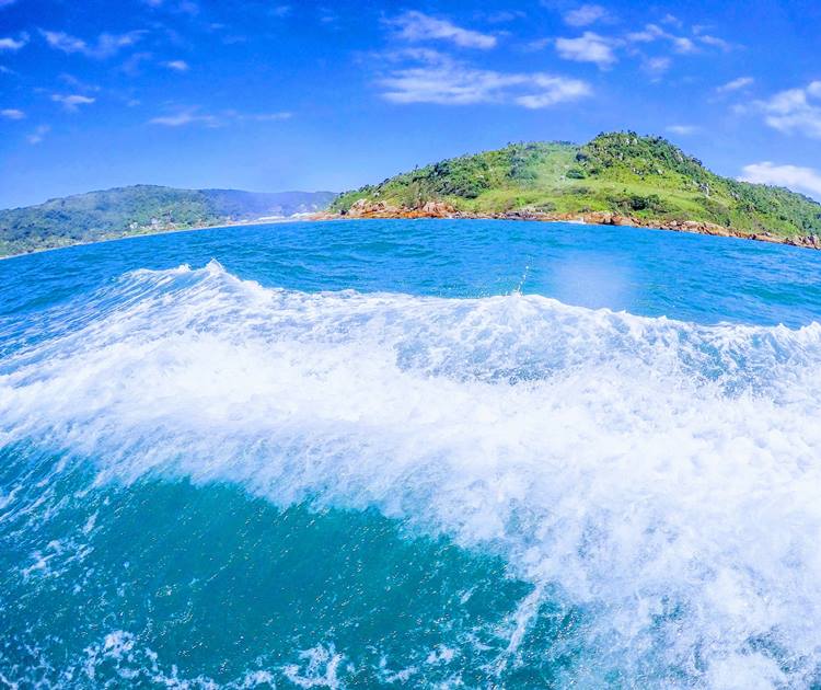 Praia de Ponta das Canas - Ilha de Florianpolis - Estado de Santa Catarina - Litoral Catarinense - Regio Sul - Brasil