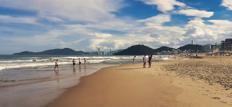 Viajar no feriado de Carnaval para a cidade de Itaja - Carnaval 2026 em Itaja - Praia Brava - Litoral Catarinense - Estado de Santa Catarina - Regio Sul - Brasil