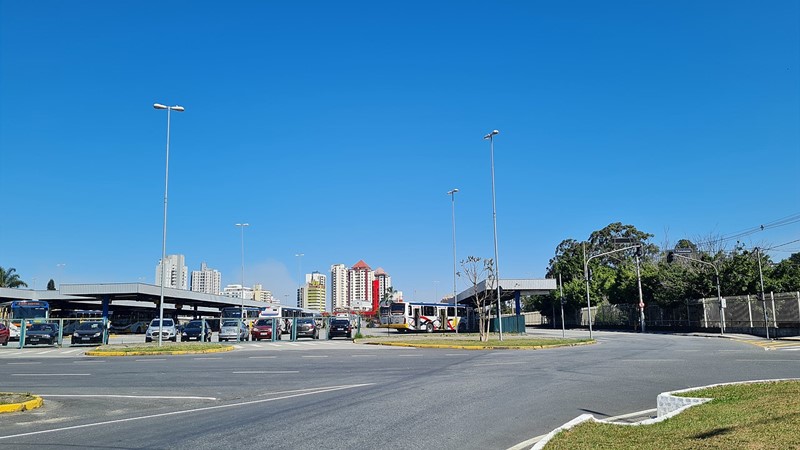 Terminal de nibus Estudantes - Mogi das Cruzes - Estado de So Paulo - Regio Sudeste - Brasil