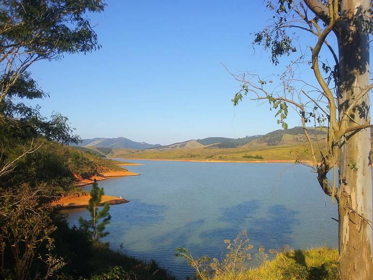 Represa - Piracaia - Estado de So Paulo - Regio Sudeste - Brasil