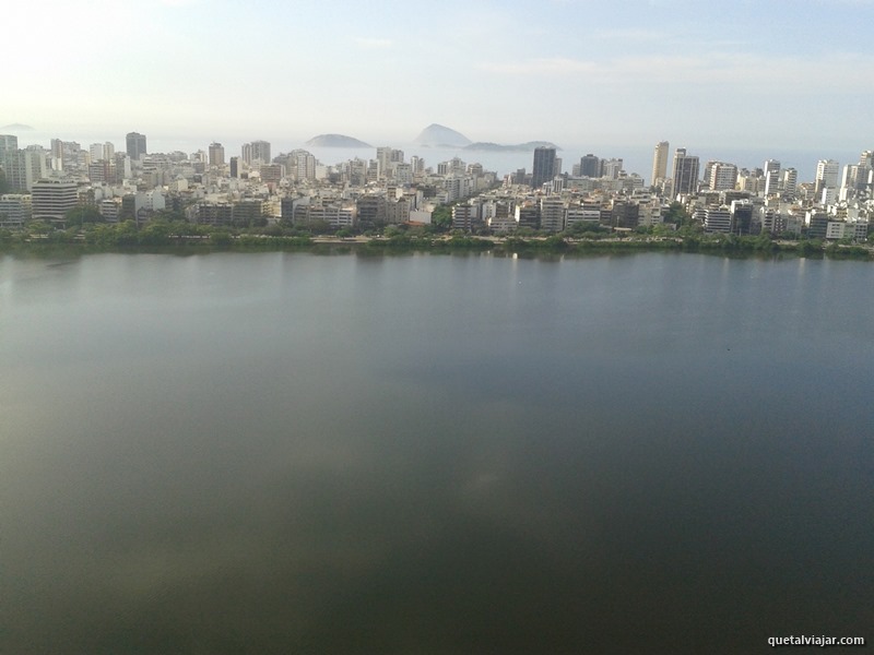 Lagoa Rodrigo de Freitas e Praia de Ipanema - Rio de Janeiro - Brasil