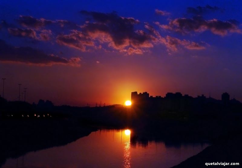 Rio Tiet - Marginal Tietê - Cidade de So Paulo - Estado de So Paulo - Regio Sudeste - Brasil