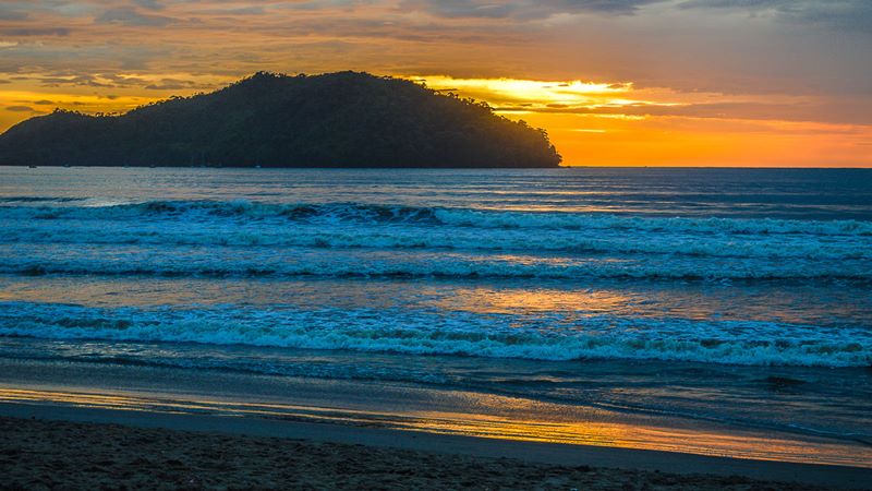 Praia do Perequ-A - Ubatuba - Litoral Norte de So Paulo - Costa Verde - Regio Sudeste - Brasil