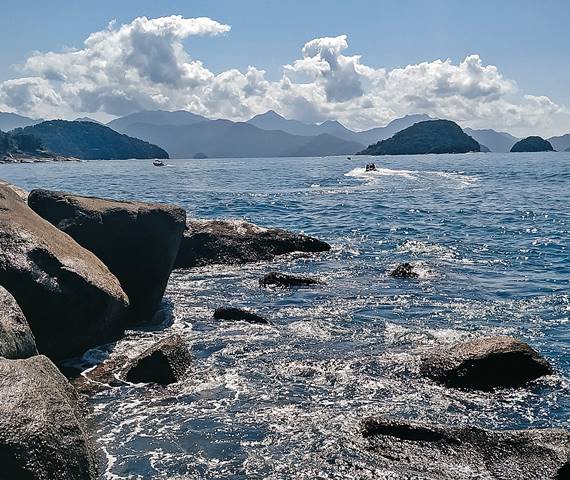 Ubatuba - Litoral Norte de So Paulo - Costa Verde - Regio Sudeste - Brasil