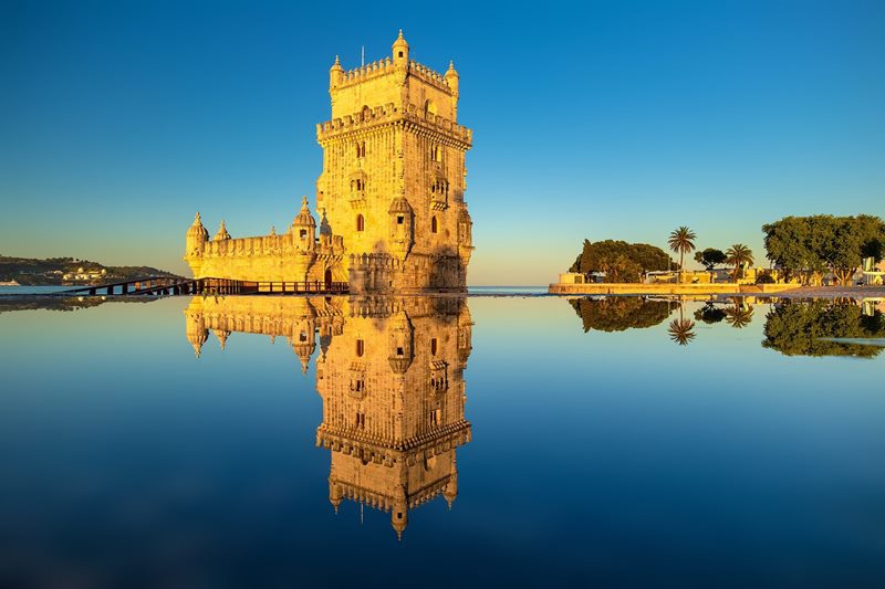 A Torre de Belm, fortificao construda no sculo XVI,  um dos monumentos mais visitados da capital portuguesa