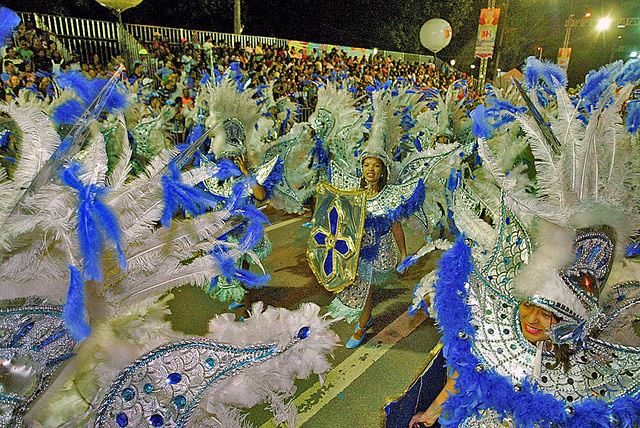 Dicas para viajar no Carnaval 2026