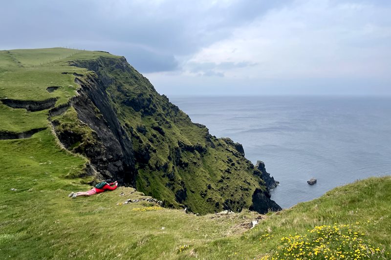 A Clare Island  uma ilha recheada de monumentos histricos e cenrios deslumbrante. Foto: barrabest/Twitter